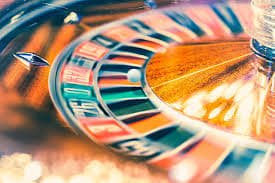 Platform mecharashi menampilkan antarmuka sportsbook dan kasino yang user-friendly